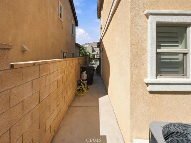 7247 Willowmore, Fontana, CA 92336