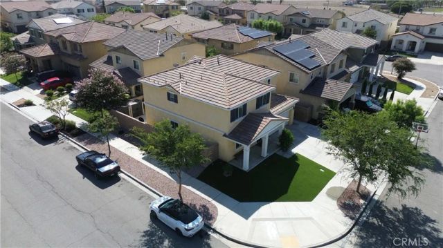 7247 Willowmore, Fontana, CA 92336