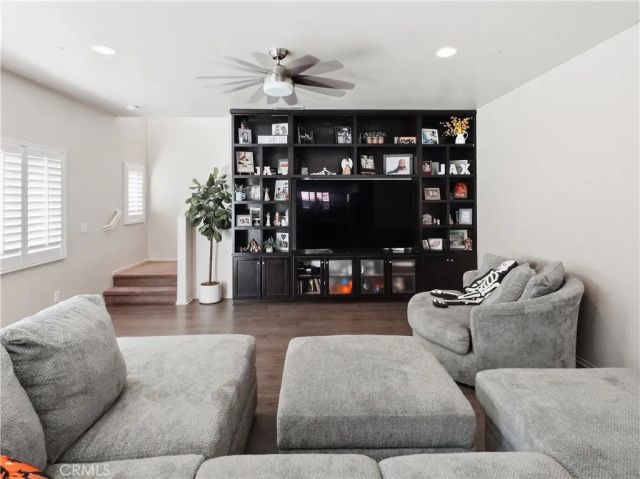 7247 Willowmore, Fontana, CA 92336