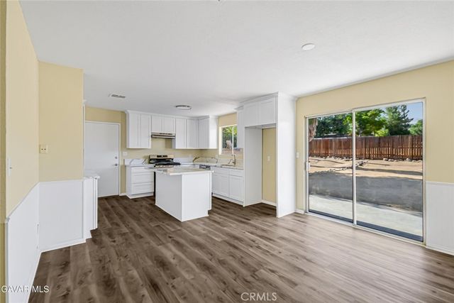 13116 E East Avenue W10, Pearblossom, CA 93553