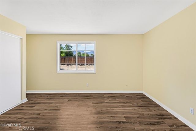 13116 E East Avenue W10, Pearblossom, CA 93553