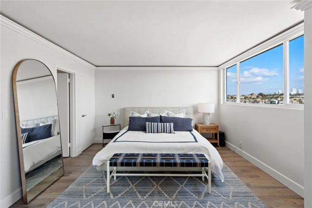 310 Fernando Street 303, Newport Beach, CA 92661