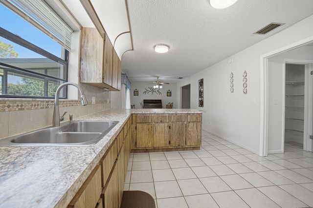 4340 SW 74th Avenue, Davie, FL 33314