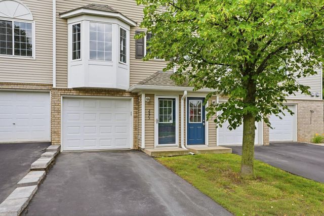 2875 Arboretum Village Trail, Chanhassen, MN 55331