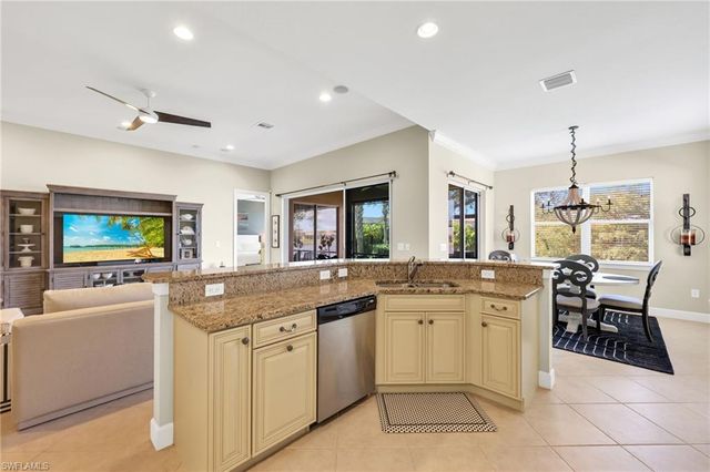 17600 Old Harmony DR, Fort Myers, FL 33908