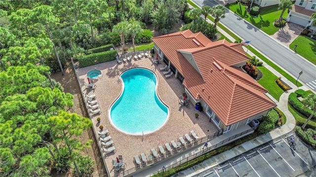 17600 Old Harmony DR, Fort Myers, FL 33908