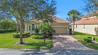 17600 Old Harmony DR, Fort Myers, FL 33908
