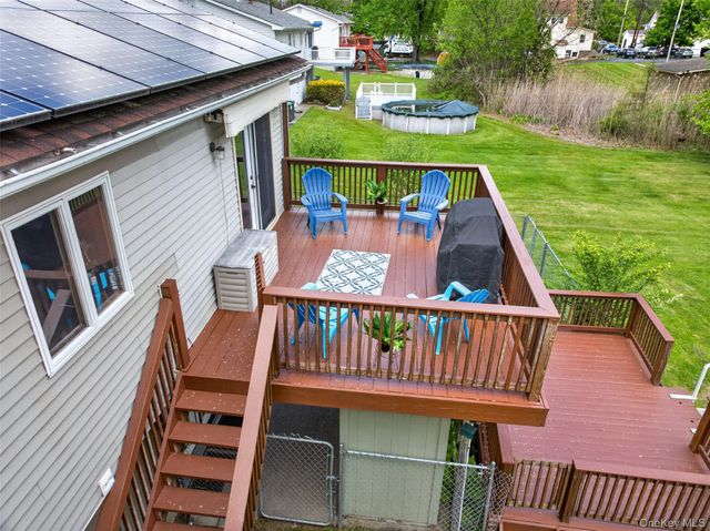 40 Hueg Place, Pine Bush, NY 12566