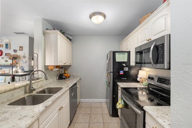 835 SW 9TH STREET 209, Gainesville, FL 32601