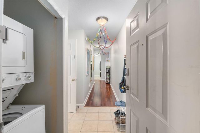 835 SW 9TH STREET 209, Gainesville, FL 32601