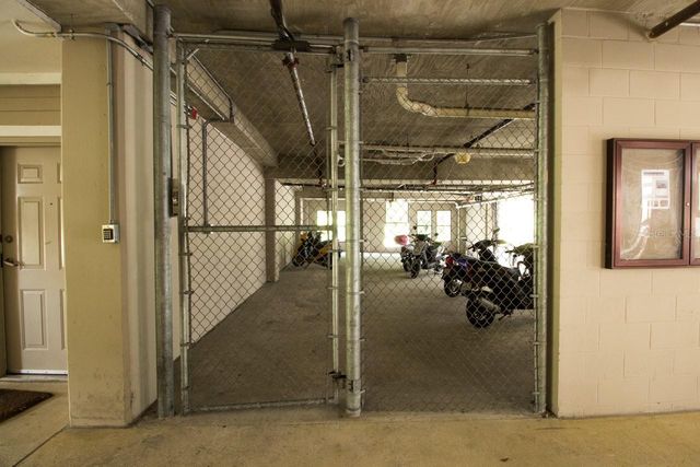 835 SW 9TH STREET 209, Gainesville, FL 32601