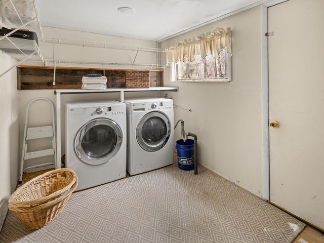 37 Lois Lane, Williston, VT 05495