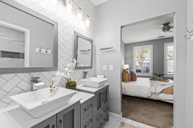 130 River Landing Drive Unit 5111, Charleston, SC 29492