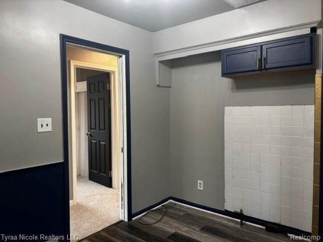 19717 Prairie Street, Detroit, MI 48221