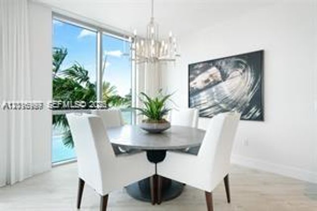 17111 Biscayne Blvd 209, North Miami Beach, FL 33160