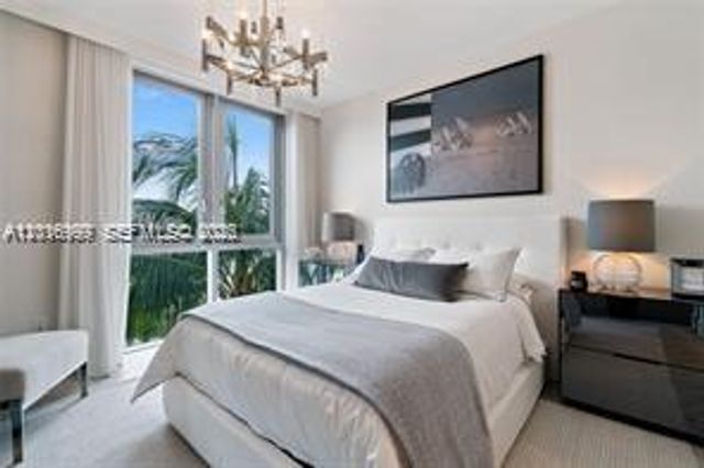 17111 Biscayne Blvd 209, North Miami Beach, FL 33160