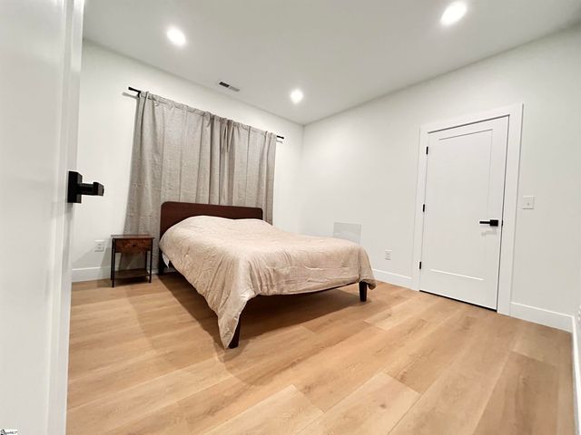 706 Carolyn Drive, Clinton, SC 29325