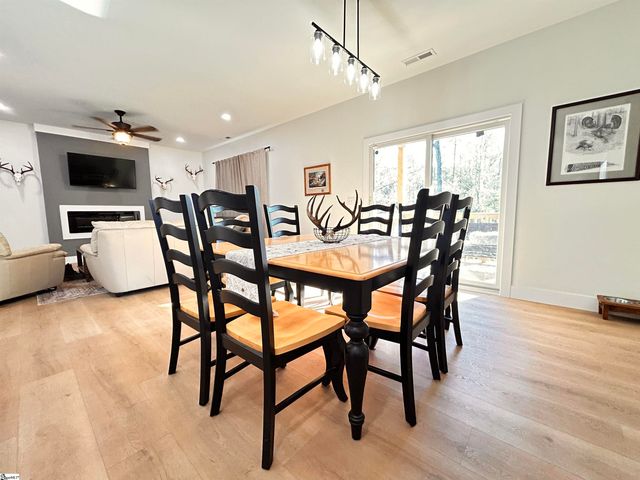 706 Carolyn Drive, Clinton, SC 29325