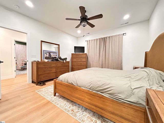 706 Carolyn Drive, Clinton, SC 29325