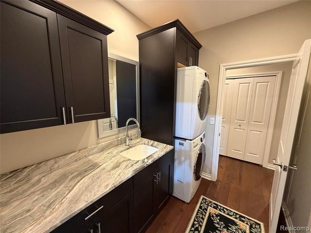 3604 Bay Harbor Drive 78, Brighton, MI 48114