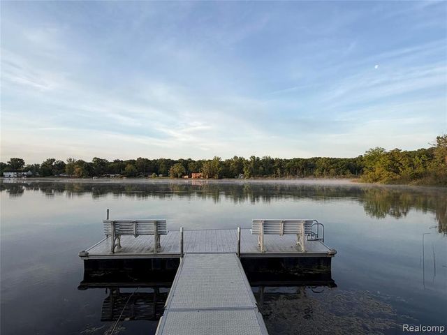 3604 Bay Harbor Drive 78, Brighton, MI 48114