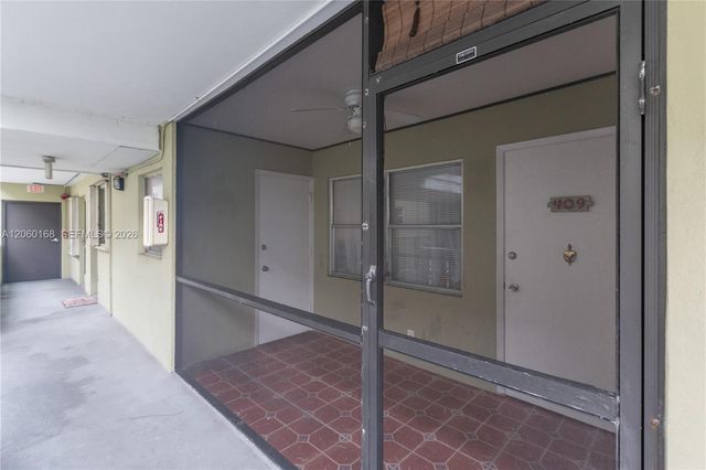 1425 Arthur Street 409B, Hollywood, FL 33020