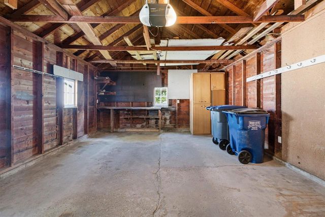 W6444 GREENVILLE DRIVE, Greenville, WI 54942