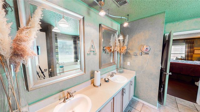 4804 Derby Lane, Dallas, TX 75227