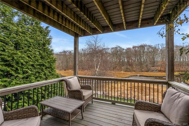 33 Marshfield Road, East Lyme, CT 06357