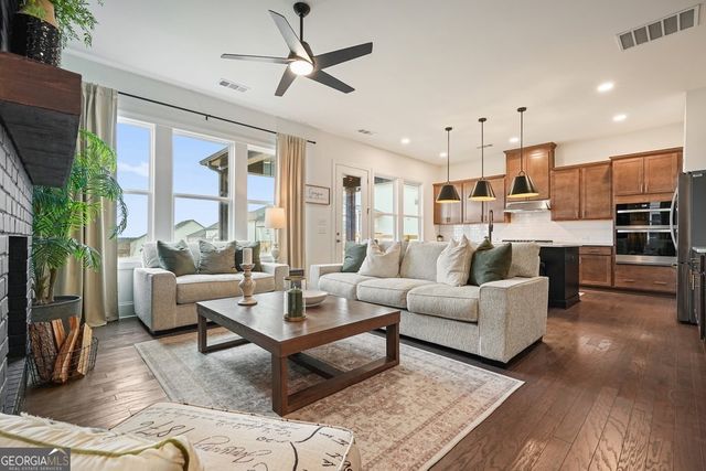 1046 Winding Branch Drive, Canton, GA 30114