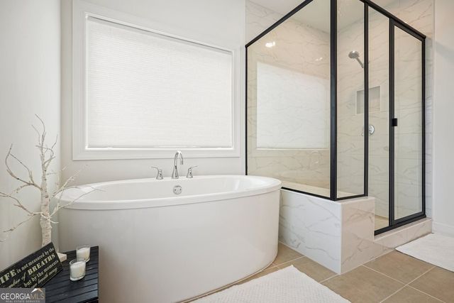 1046 Winding Branch Drive, Canton, GA 30114