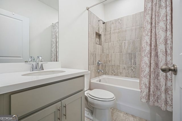 1046 Winding Branch Drive, Canton, GA 30114