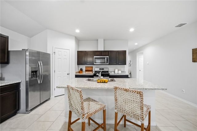 3950 Jayden Dr, Corpus Christi, TX 78410