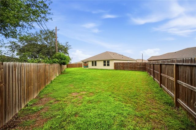 3950 Jayden Dr, Corpus Christi, TX 78410