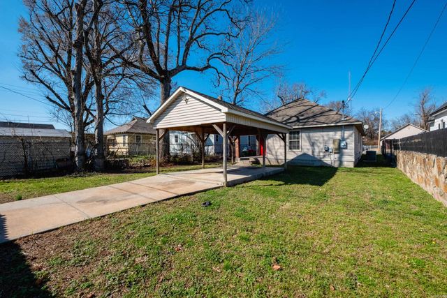 4009 W 11th Street, Little Rock, AR 72204