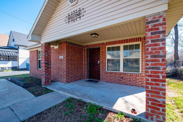 4009 W 11th Street, Little Rock, AR 72204