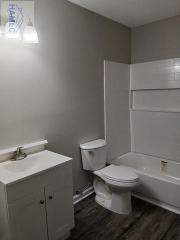 505 North Baker Street, Glennville, GA 30427