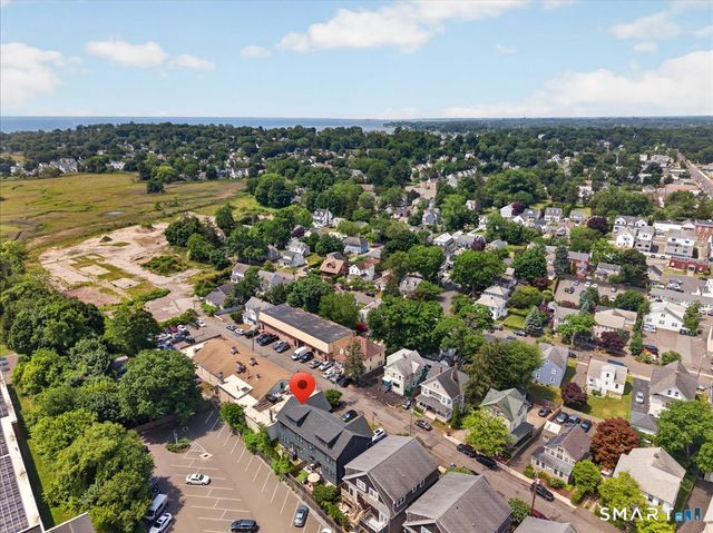 79 Thorpe Street 79, Fairfield, CT 06824