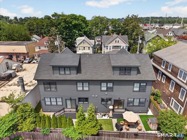 79 Thorpe Street 79, Fairfield, CT 06824