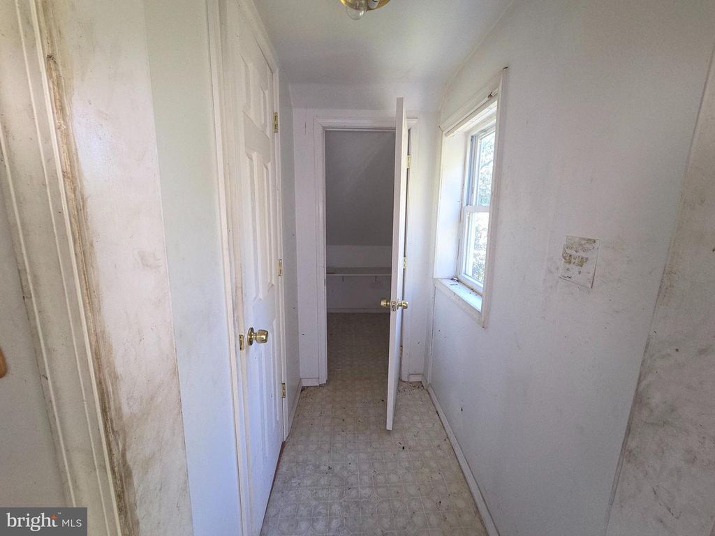 105 SIMMONS RD, Severna Park, MD 21146