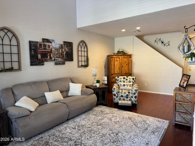 5415 E MCKELLIPS Road 5, Mesa, AZ 85215