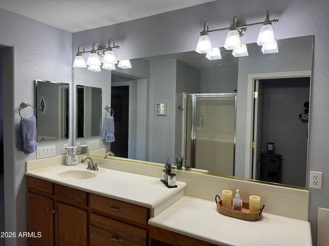 5415 E MCKELLIPS Road 5, Mesa, AZ 85215
