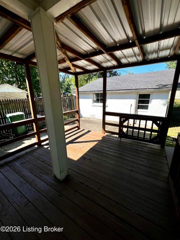 4815 Greenwood Rd, Louisville, KY 40258