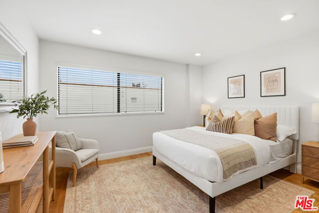 234 S Tower Drive 3, Beverly Hills, CA 90211