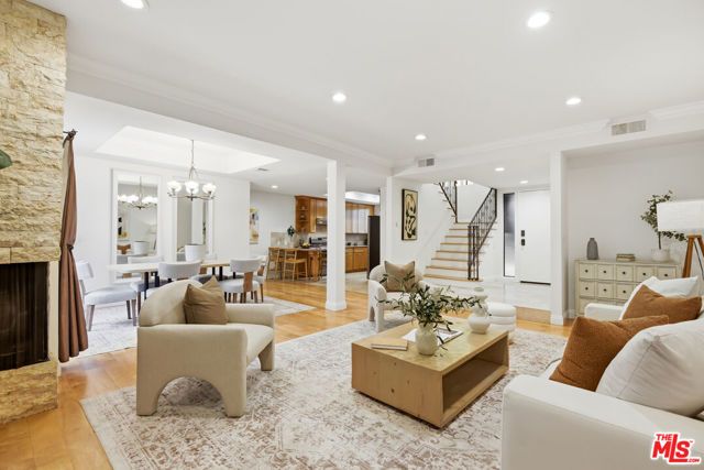 234 S Tower Drive 3, Beverly Hills, CA 90211