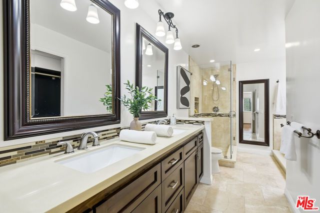 234 S Tower Drive 3, Beverly Hills, CA 90211