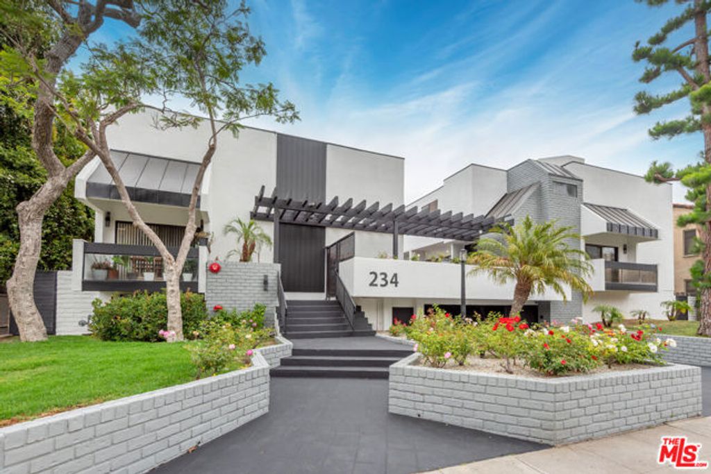 234 S Tower Drive 3, Beverly Hills, CA 90211