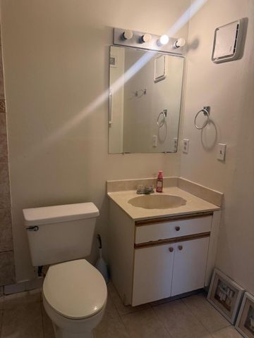 795 Crystal Lake Drive 795, Deerfield Beach, FL 33064