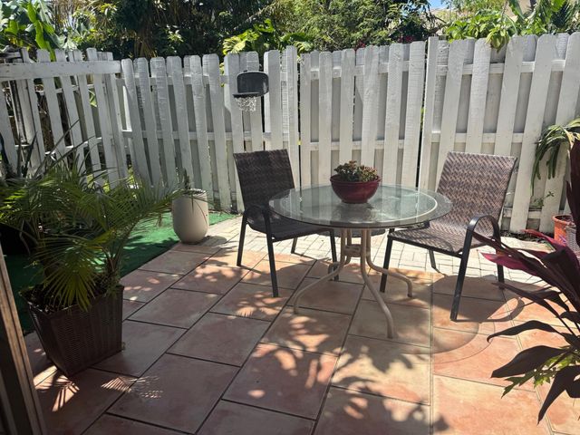 795 Crystal Lake Drive 795, Deerfield Beach, FL 33064