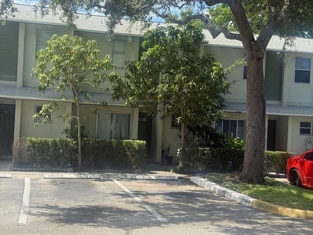 795 Crystal Lake Drive 795, Deerfield Beach, FL 33064
